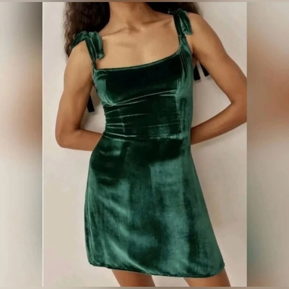House of Harlow 1960 Velvet Dress in Deep Green,,Dark Fairy, Fairy Grunge .